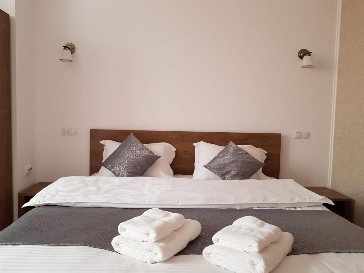 Resting House Hotel Brasov Ngoại thất bức ảnh