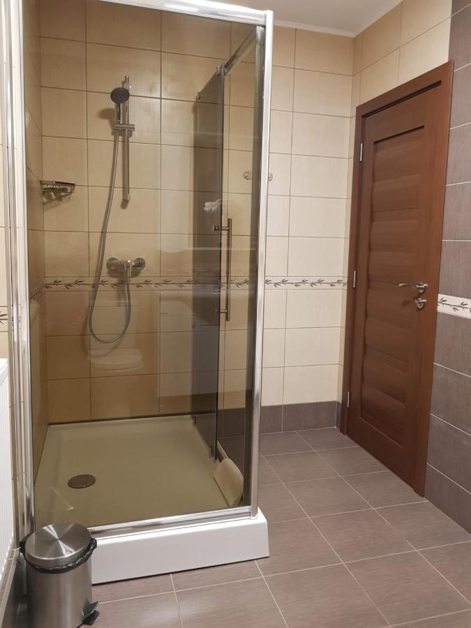 Resting House Hotel Brasov Ngoại thất bức ảnh